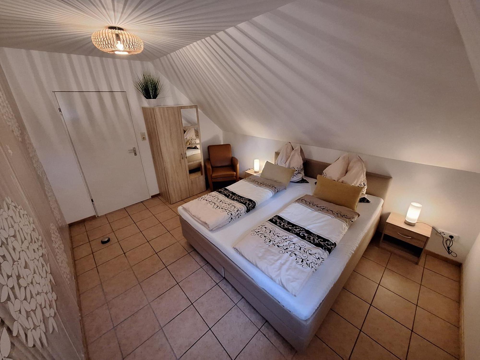 Varloh B&B Апартаменты
